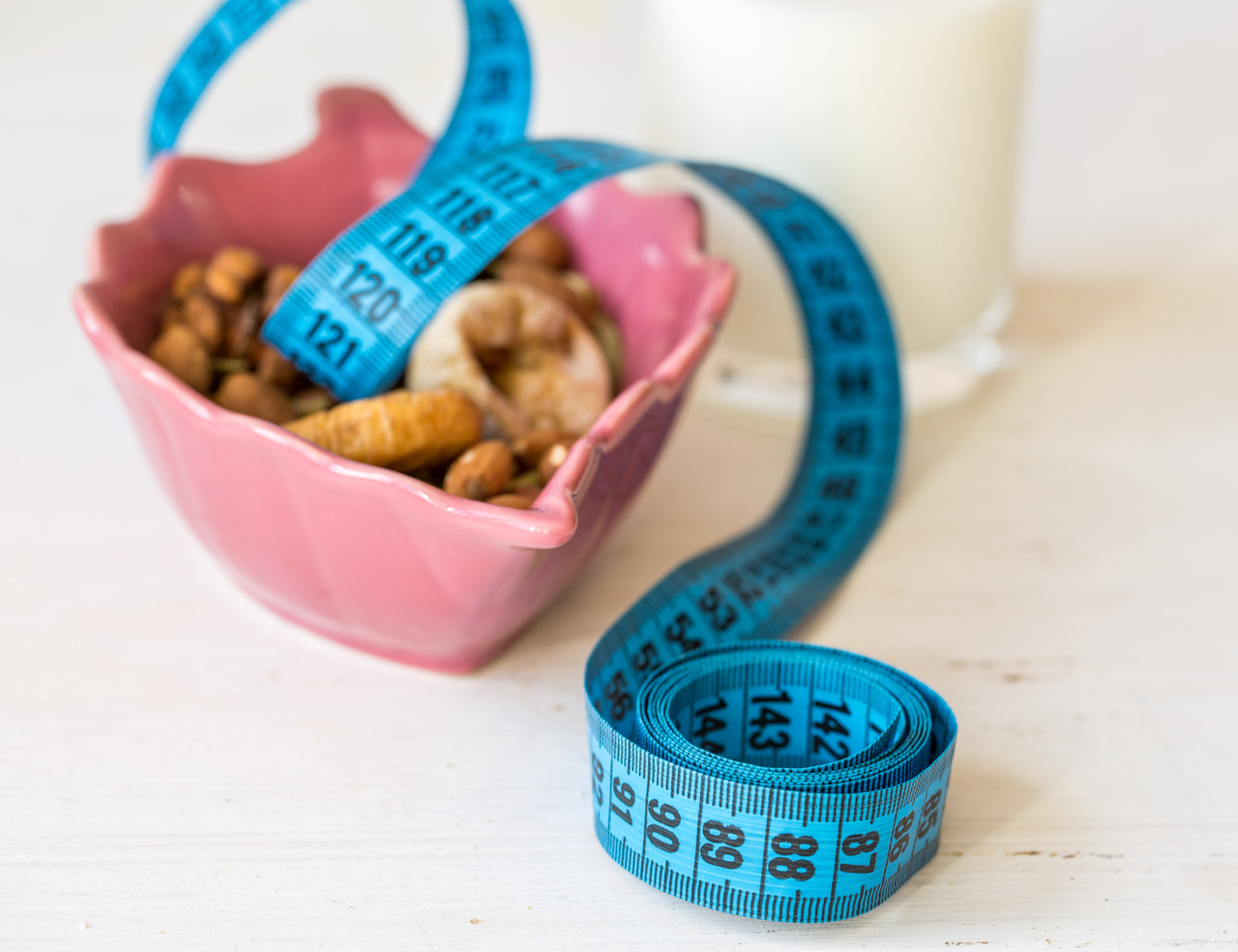 Home 12 dried-fruits-yogurt-and-centimeter-for-dieting-2024-09-17-15-31-16-utc_Easy-Resize.com