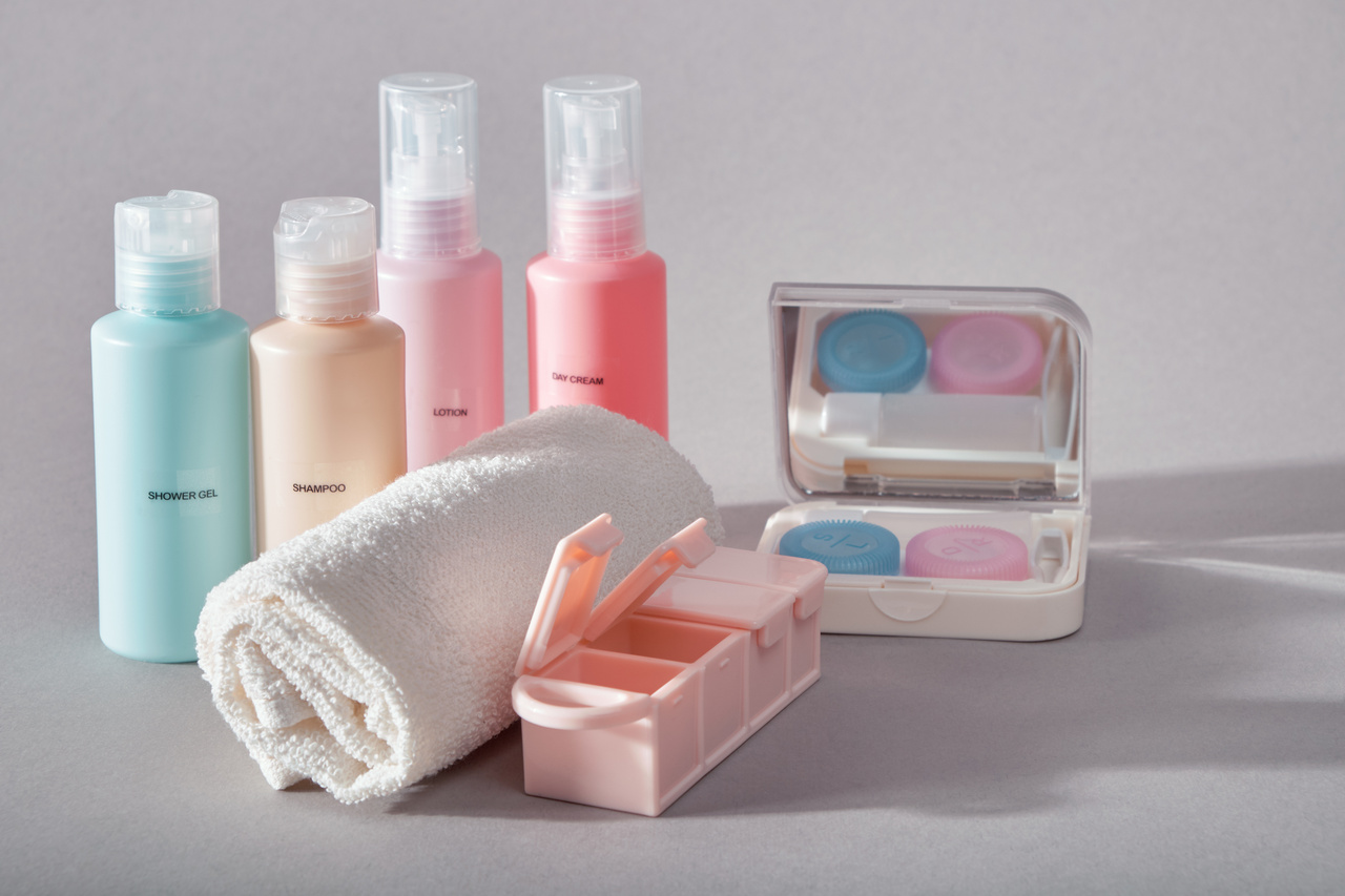 Home 16 travel-kit-set-of-f-bottles-for-cosmetic-products-2025-01-29-02-40-42-utc_Easy-Resize.com